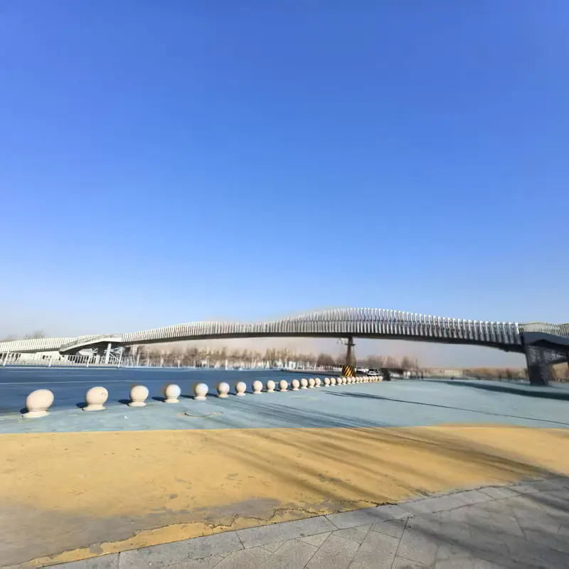 Piyada körpüləri şəhər infrastrukturunun təkmilləşdirilməsində əsas qüvvəyə necə çevrilir?