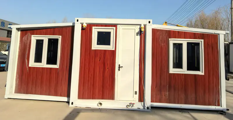 Expandable Container House